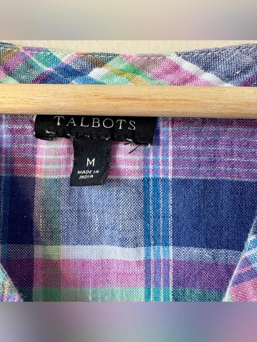 Talbots 100% Linen Madras Plaid Sleeveless Split Neck Top Shell Size M - Picture 3 of 9